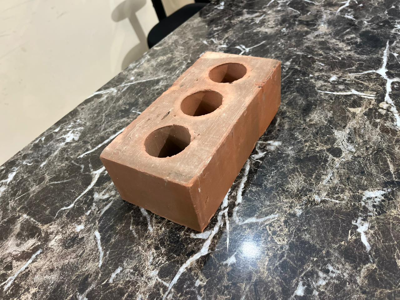 3 Hole Multicolour Wire Cut Bricks
